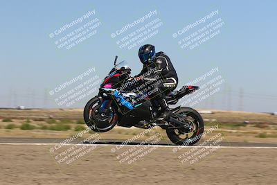 media/Oct-06-2025-2WTD (Mon) [[90522c3a0b]]/B Group/1220pm (Wheelie Bump)/